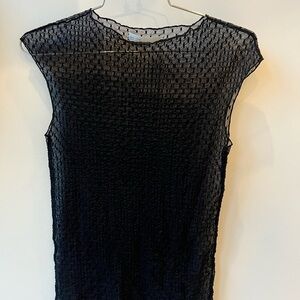 OAK + FORT Black and Gray Textured Top